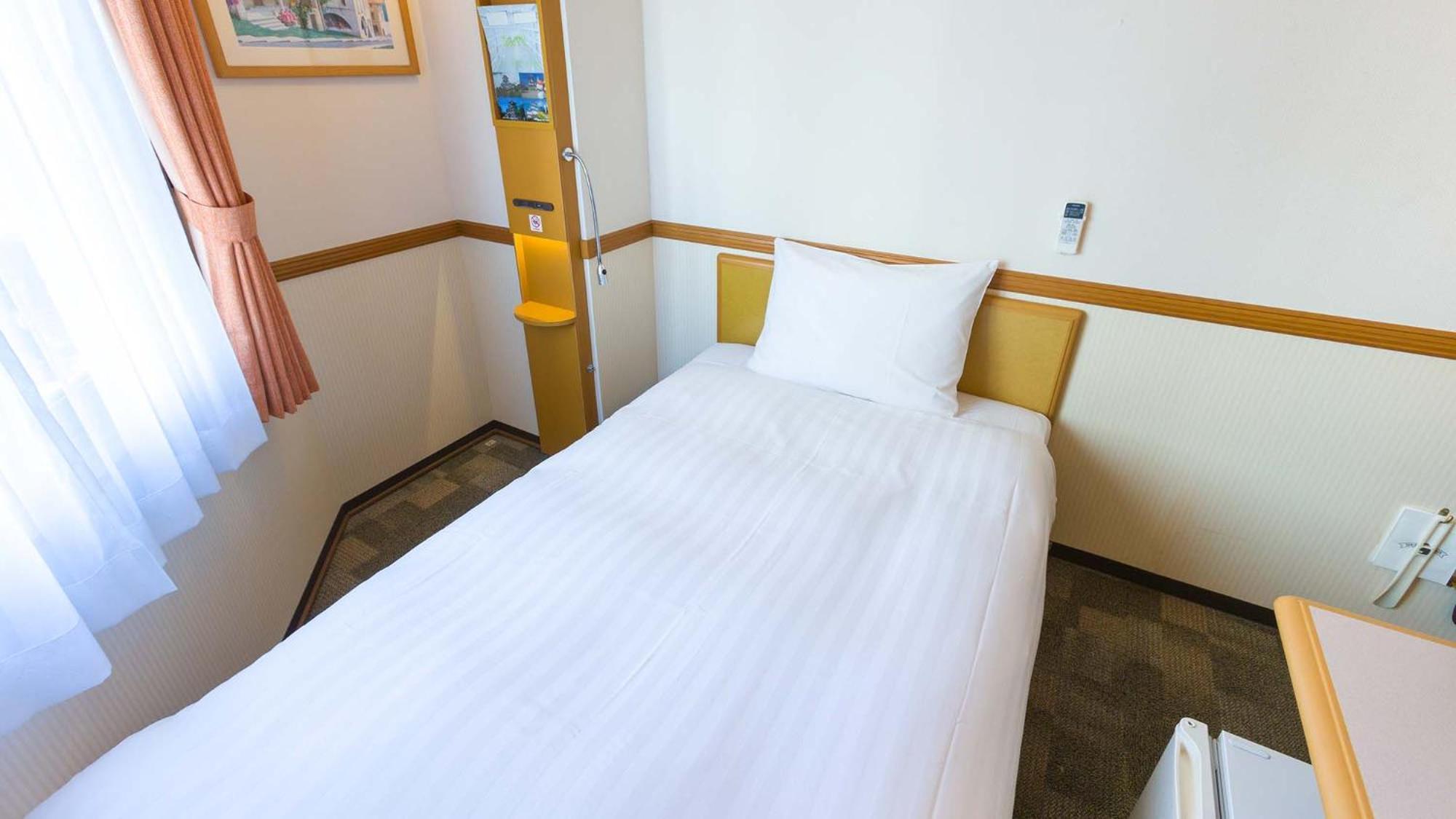 Toyoko Inn Osaka Tsuruhashi Ekimae Værelse billede